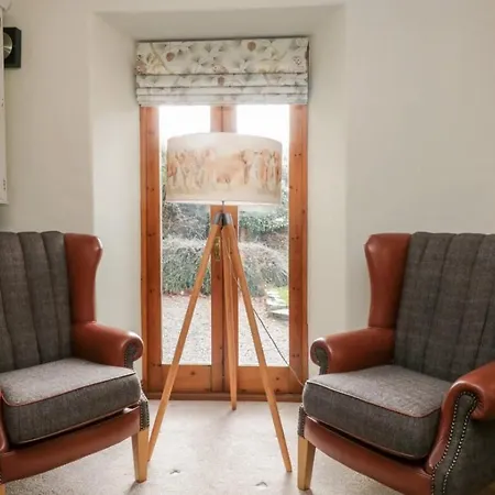 Scandale * Ambleside