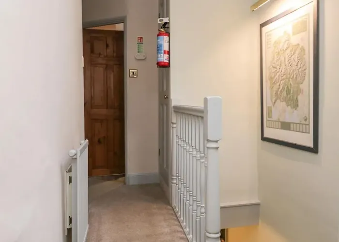 Scandale * آمبيلسايد